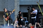 rockin-the-rapids-weezer (7)_1040x693